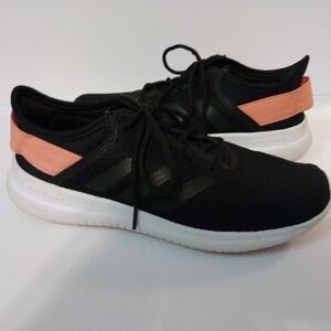 Adidas Cloadfoam size 8 black, white and pink athletic shoes EUC
